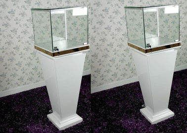 Modern Wood Glass White Exhibition Cabinets , Lockable Jewellery Display Cabinets