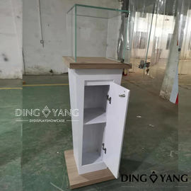 Fully Customized Showroom Lockable Store Jewelry Display Cases