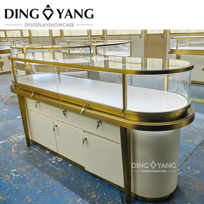 Super White Tempered Glass Jewellery Shop Showcase With Low Power Consumption Lights