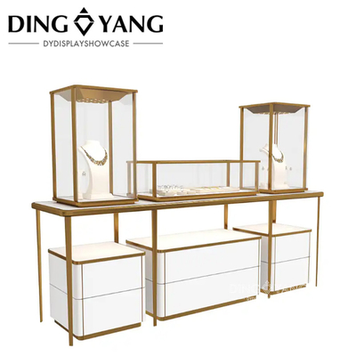 Modern Fashion Style Glass Luxury Upscale Jewellery Shop Showcase With Low Power Consumption Lights