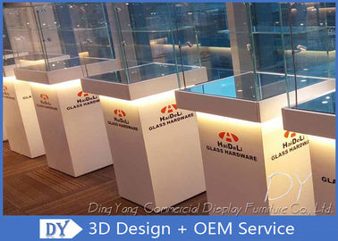 Custom Jewellery Shop Display Cabinet / Middle Standing Jewelry Display Showcase